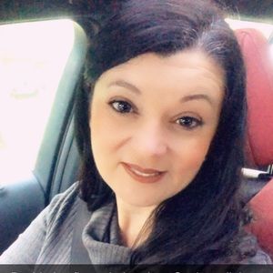 Meet your Posher, Jeannie